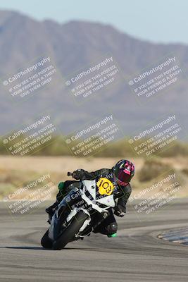 media/Oct-04-2025-CVMA (Sat) [[408bcdd6e4]]/Race 14-500-400-350 Supersport/